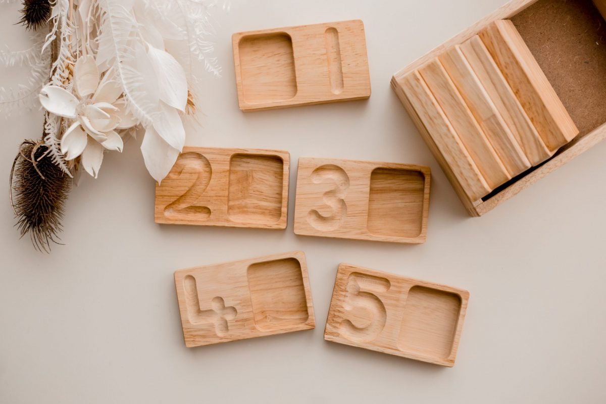 Counting and writing tray